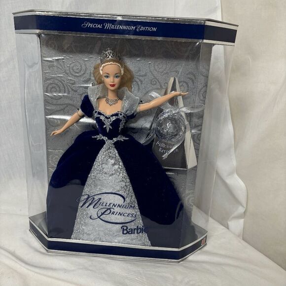 Special Edition Millennium Princess Barbie Doll Blonde Stunning Detail NRFB - Picture 1 of 8